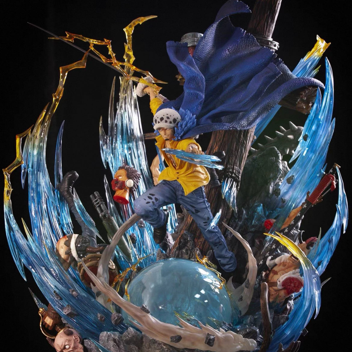 【Spot goods】Trafalgar D. Water Law 1/6 Scale Collectible Figure – Premium Quality & Exclusive Details