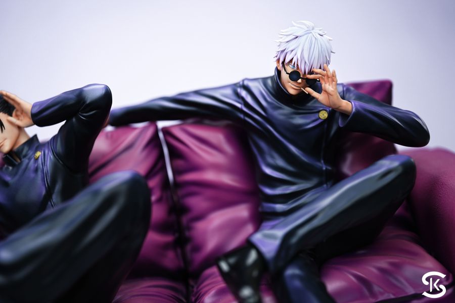 【Pre-order】Jujutsu Kaisen – Sofa Duo Series Gojo & Geto “5T5” Dual Figure Set (1/6 Scale)