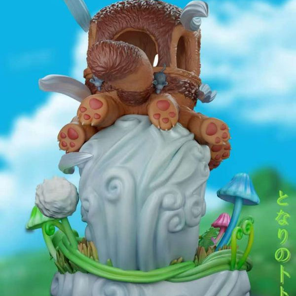 【Pre-order】Totoro 1/6 Scale Limited Edition Collectible Figure