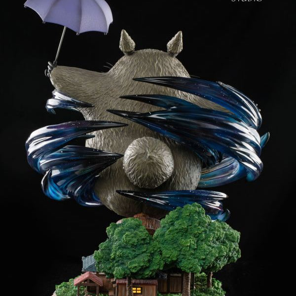 【Pre-order】Silhouette Moment Series – Totoro’s Night Invitation | Limited Edition Narrative Diorama Sculpture
