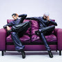【Pre-order】Jujutsu Kaisen – Sofa Duo Series Gojo & Geto “5T5” Dual Figure Set (1/6 Scale)